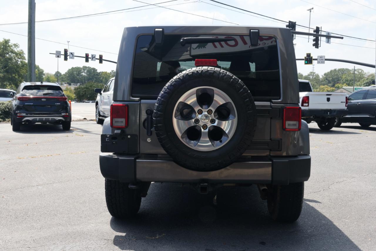 Jeep Wrangler Sahara 4WD 2016