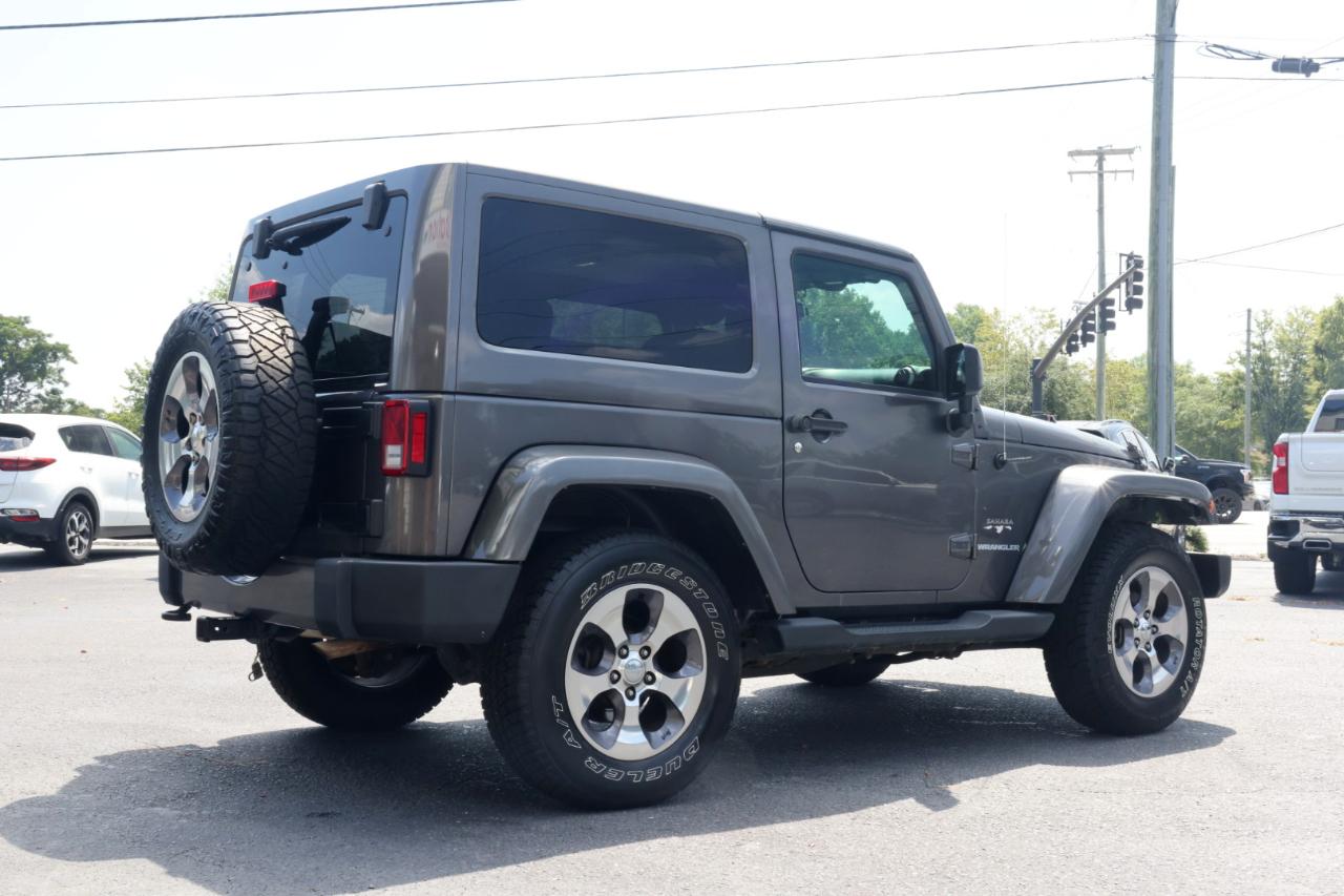 Jeep Wrangler Sahara 4WD 2016