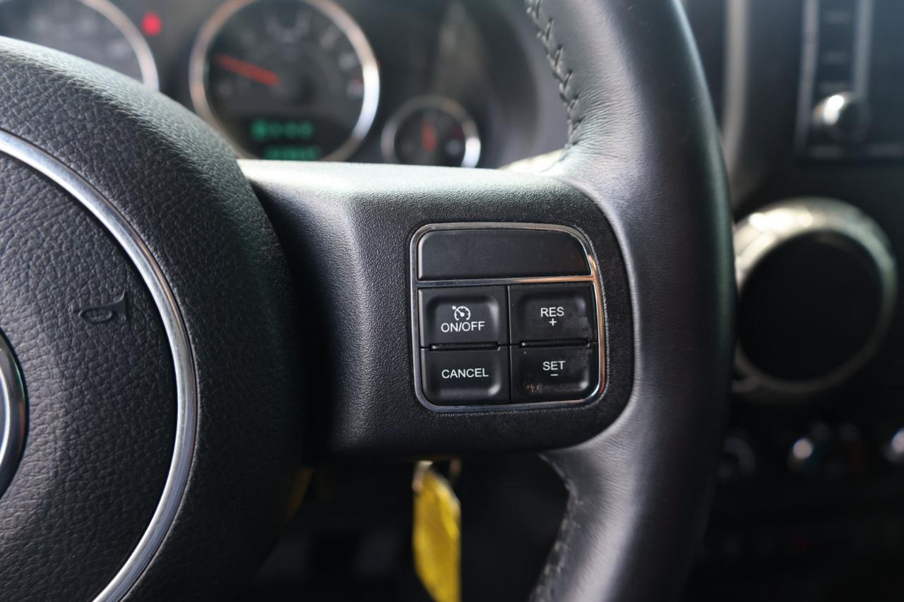 Jeep Wrangler Sahara 4WD 2016