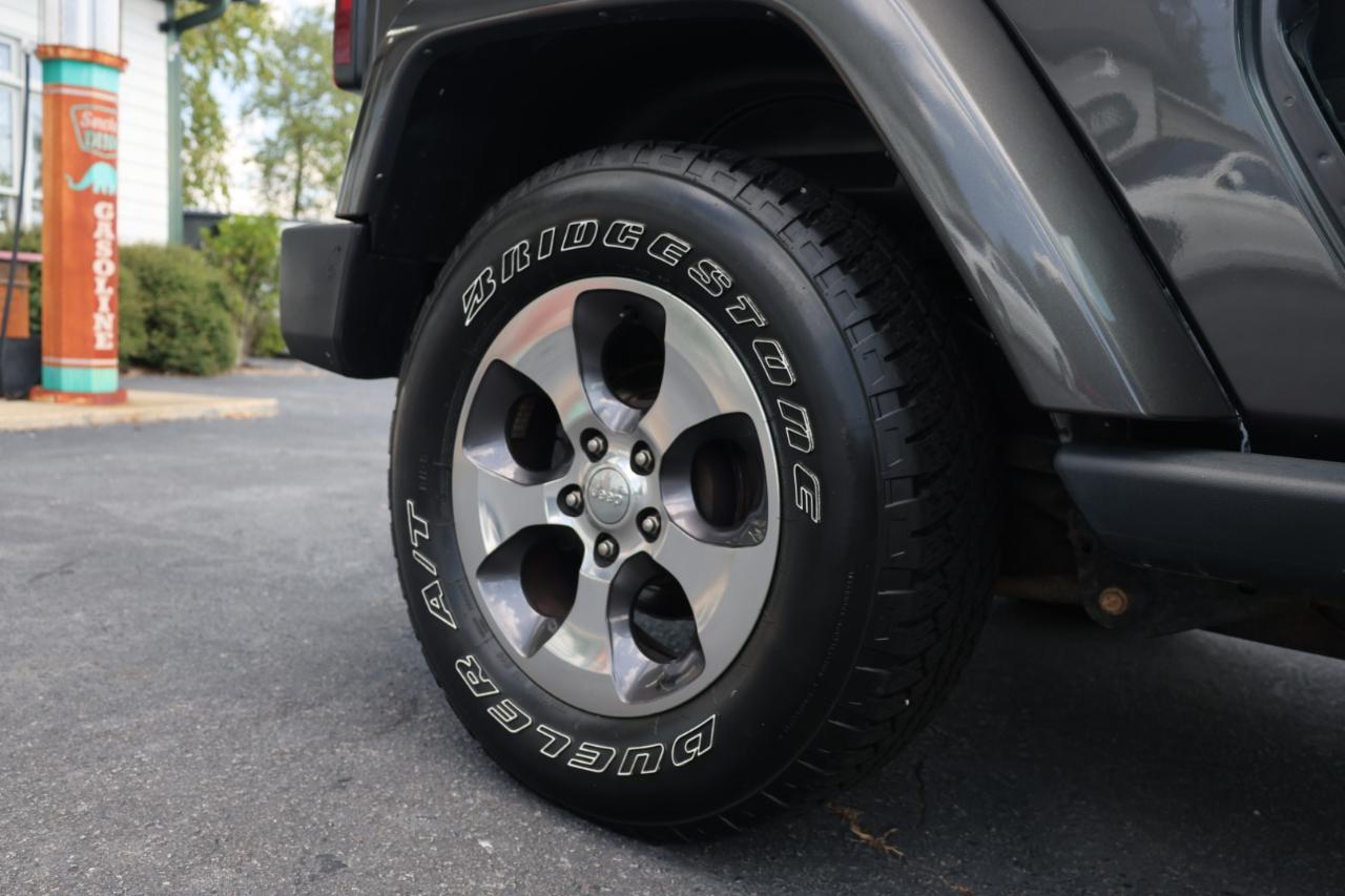 Jeep Wrangler Sahara 4WD 2016