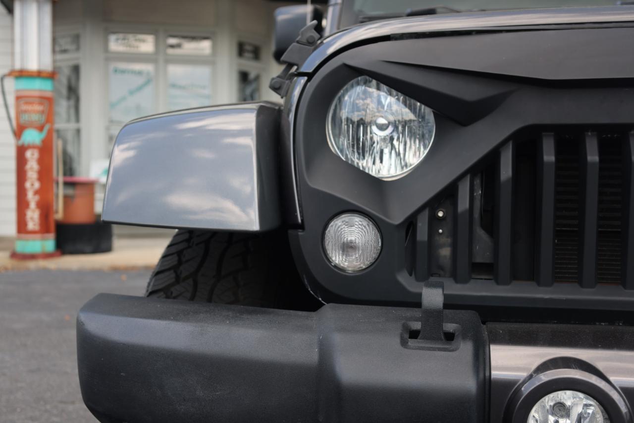 Jeep Wrangler Sahara 4WD 2016
