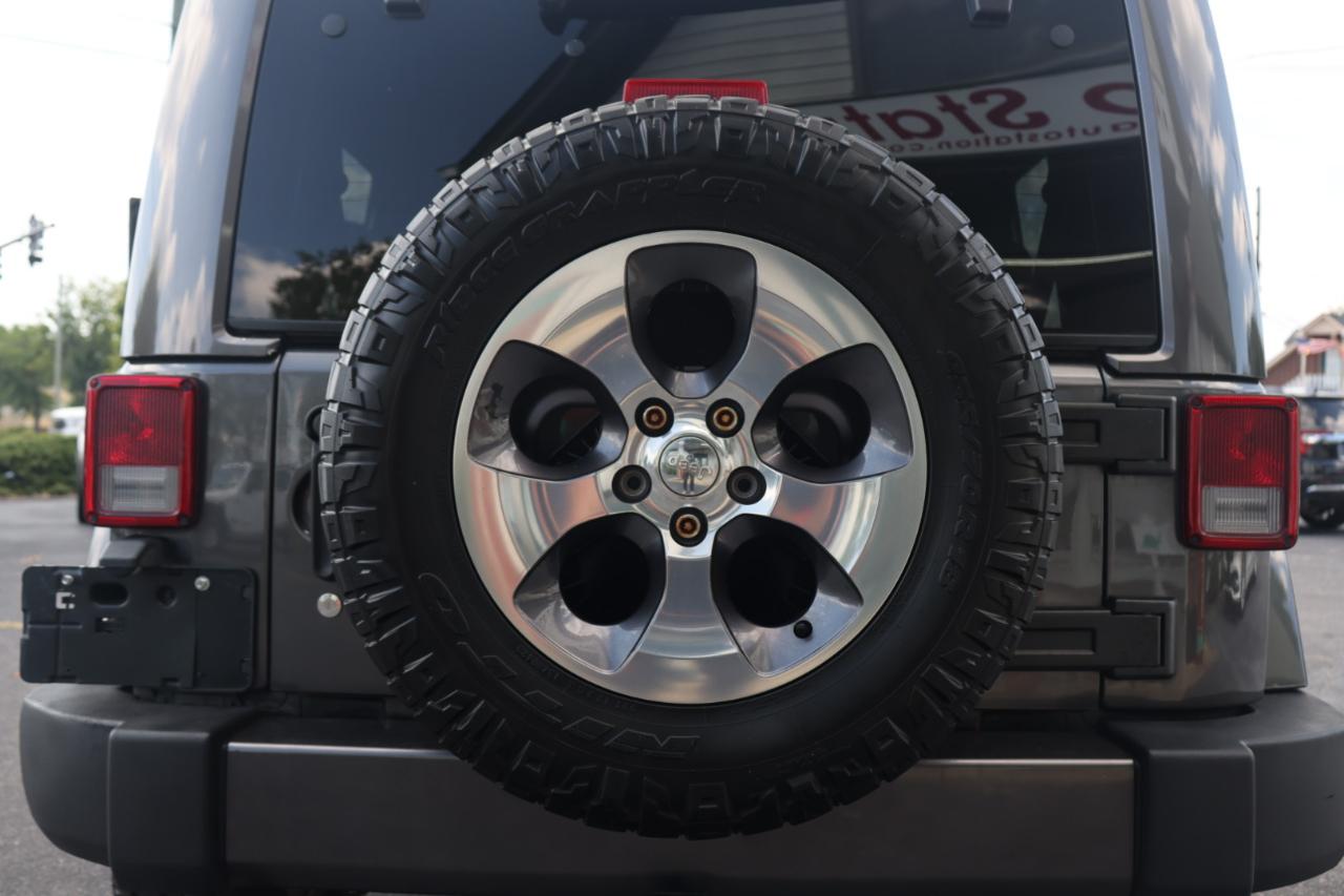 Jeep Wrangler Sahara 4WD 2016