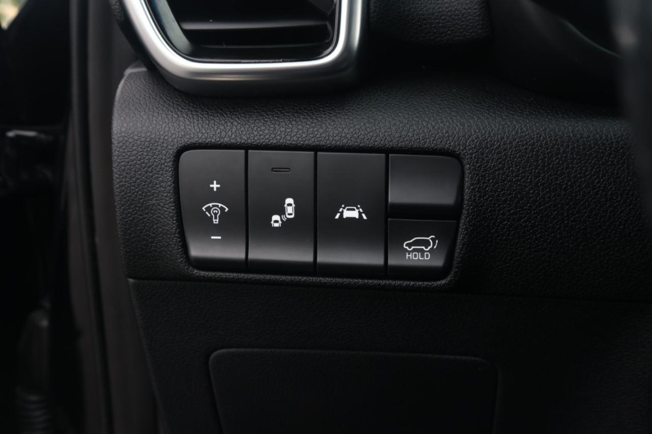 Kia Sportage SX FWD 2020