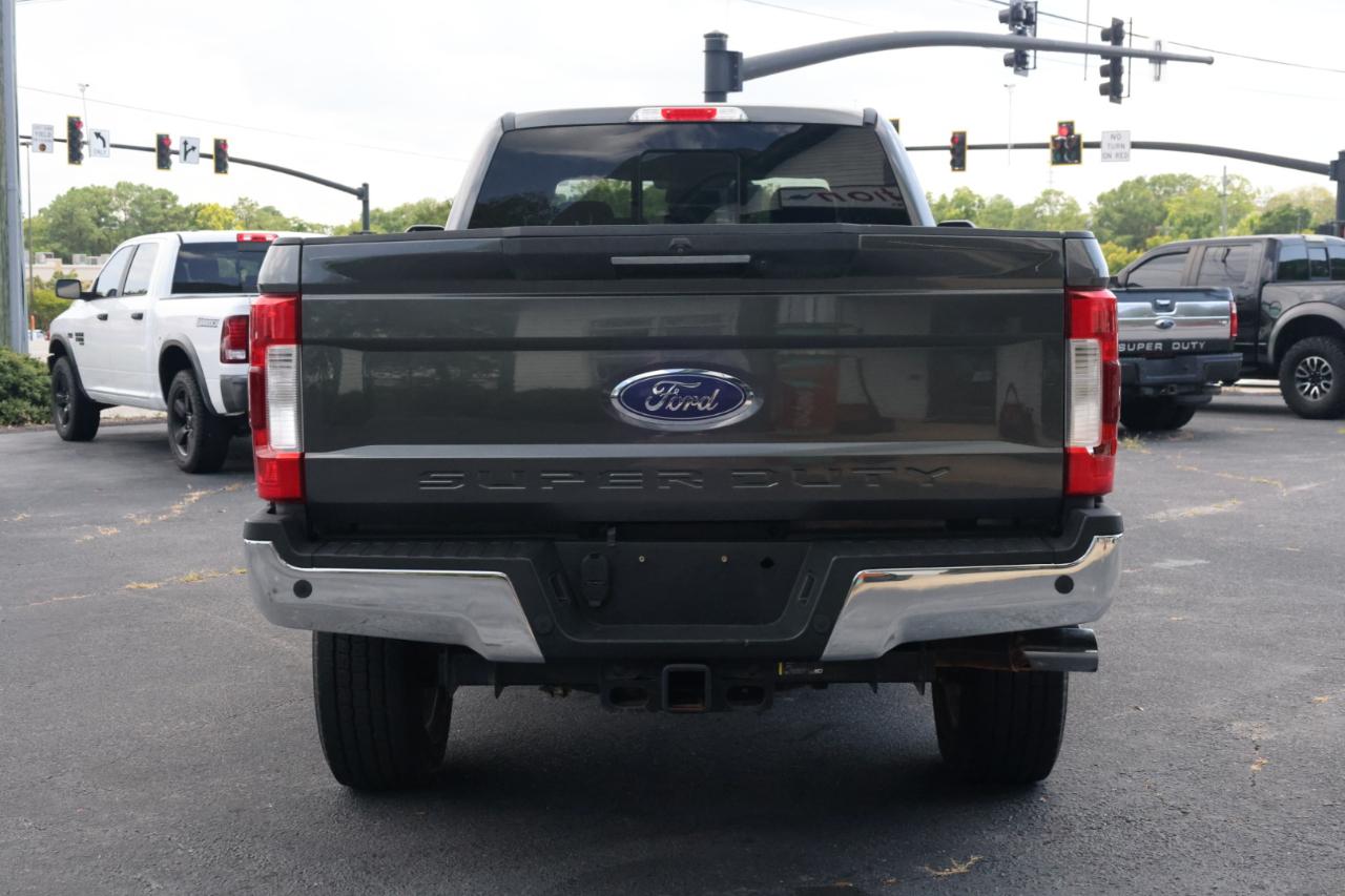 Ford F-350 SD Lariat Crew Cab 4WD 2017