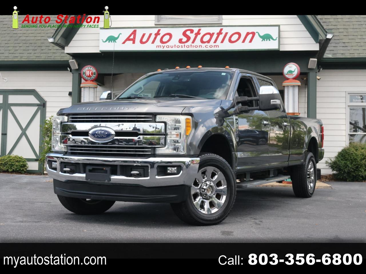 2017 Ford F-350 SD Lariat Crew Cab 4WD