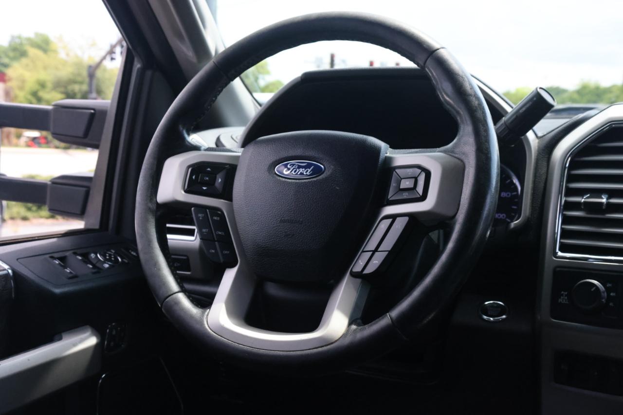 Ford F-350 SD Lariat Crew Cab 4WD 2017