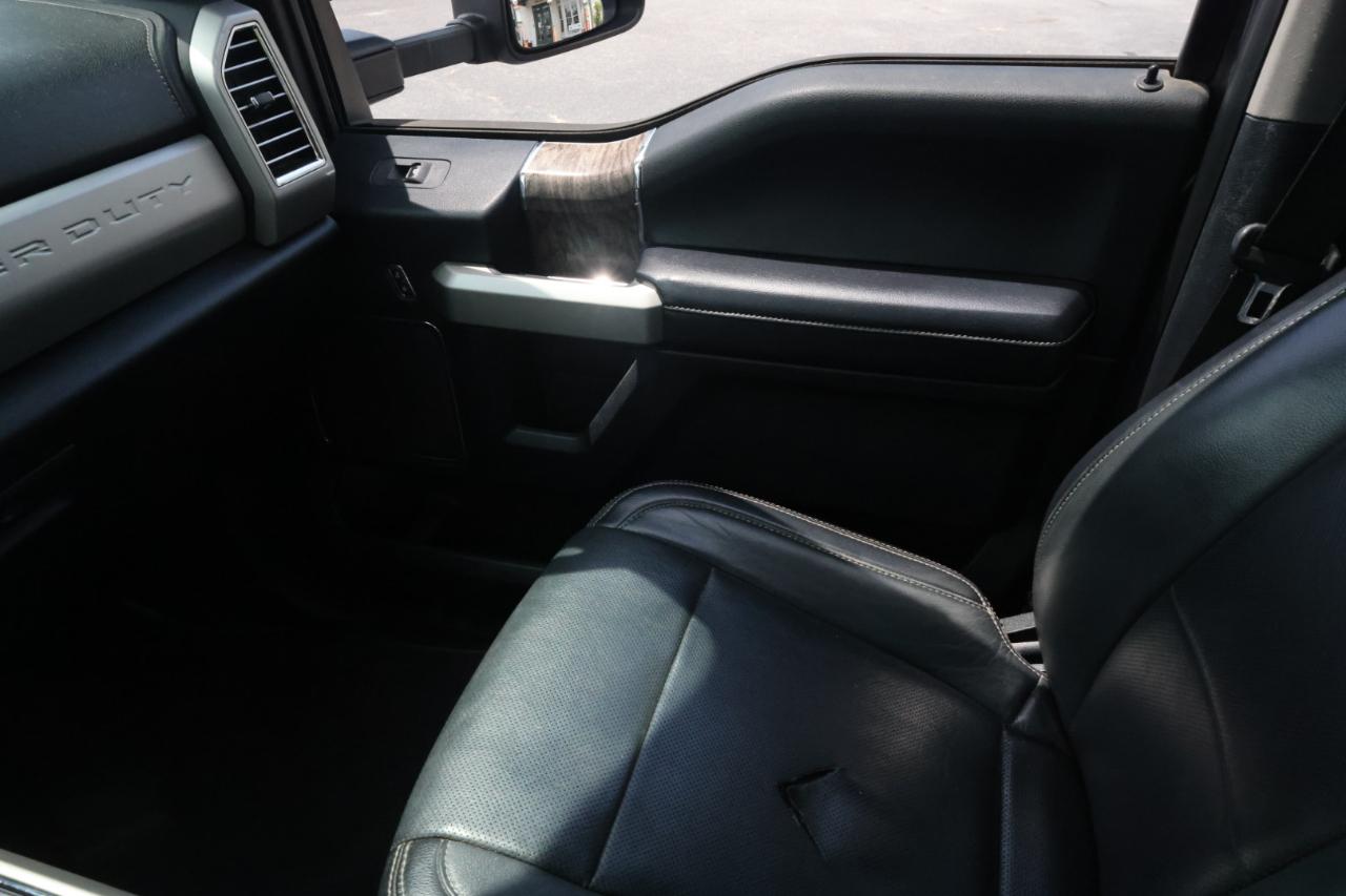 Ford F-350 SD Lariat Crew Cab 4WD 2017