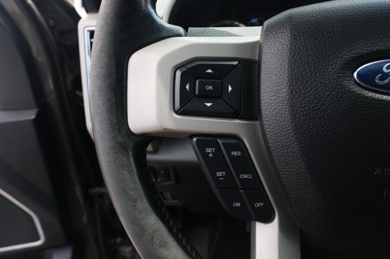 Ford F-350 SD Lariat Crew Cab 4WD 2017