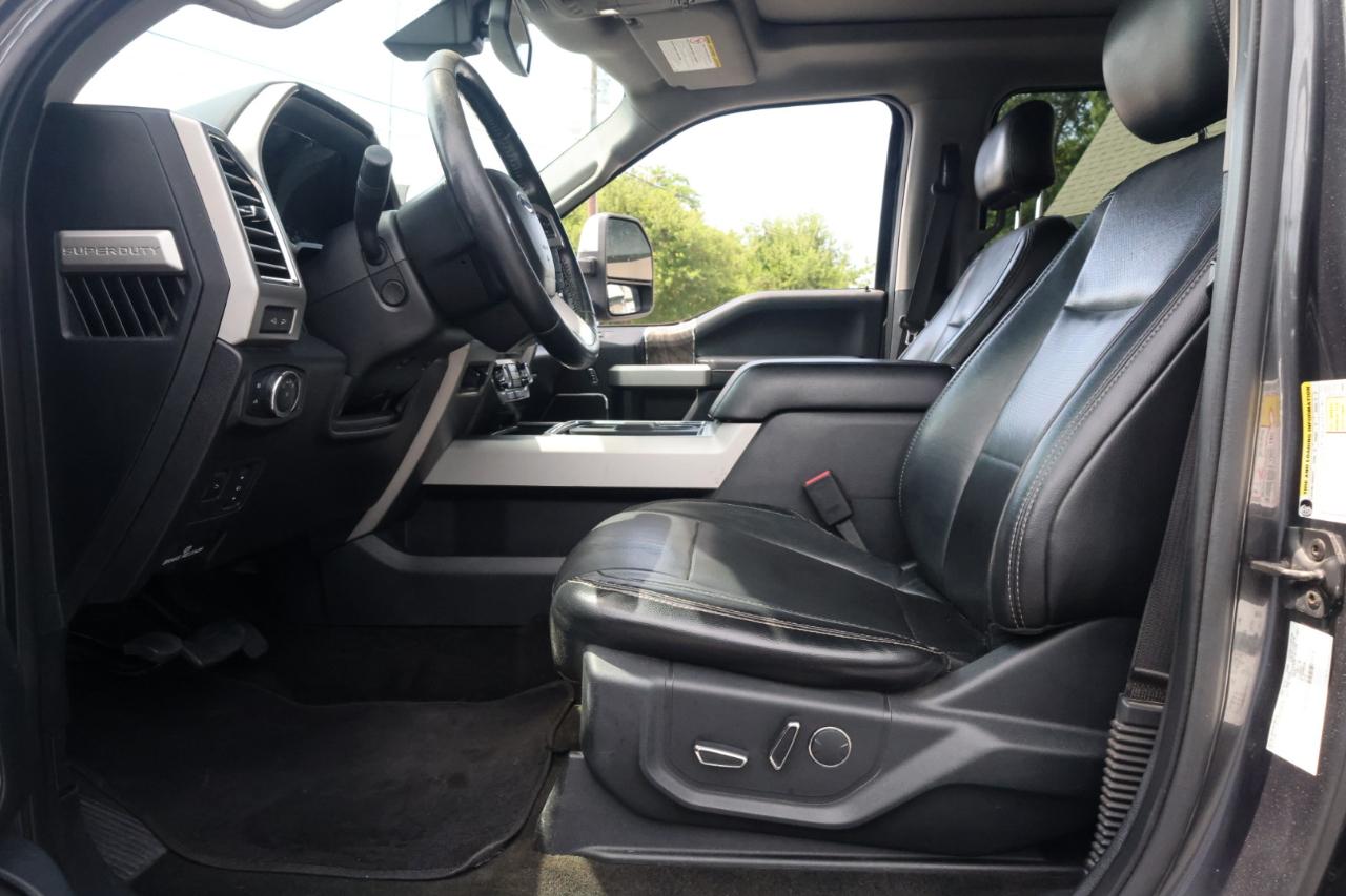 Ford F-350 SD Lariat Crew Cab 4WD 2017