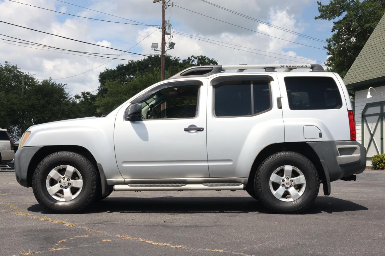 Nissan Xterra S 2WD 2010