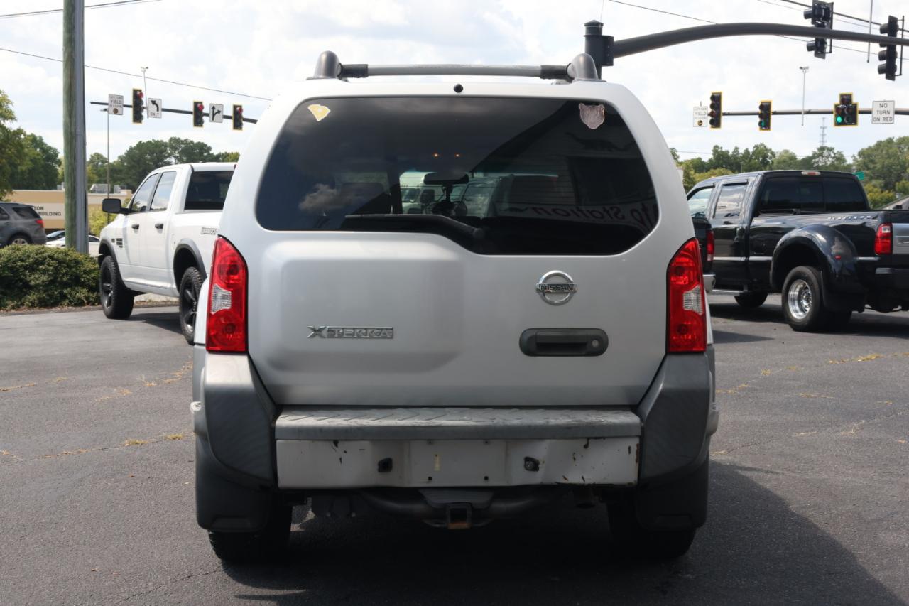 Nissan Xterra S 2WD 2010