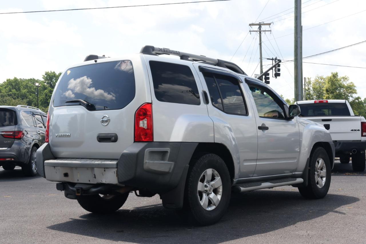 Nissan Xterra S 2WD 2010