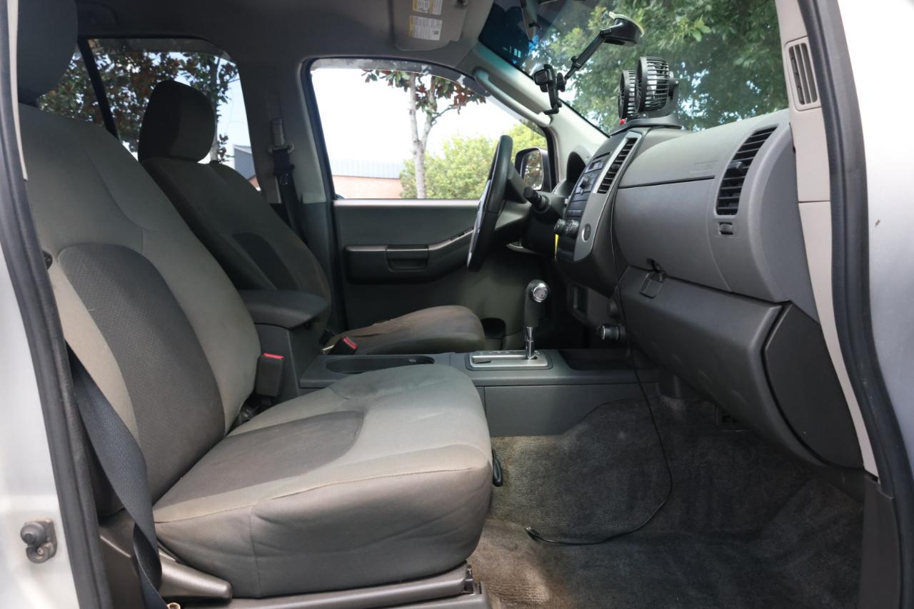 Nissan Xterra S 2WD 2010