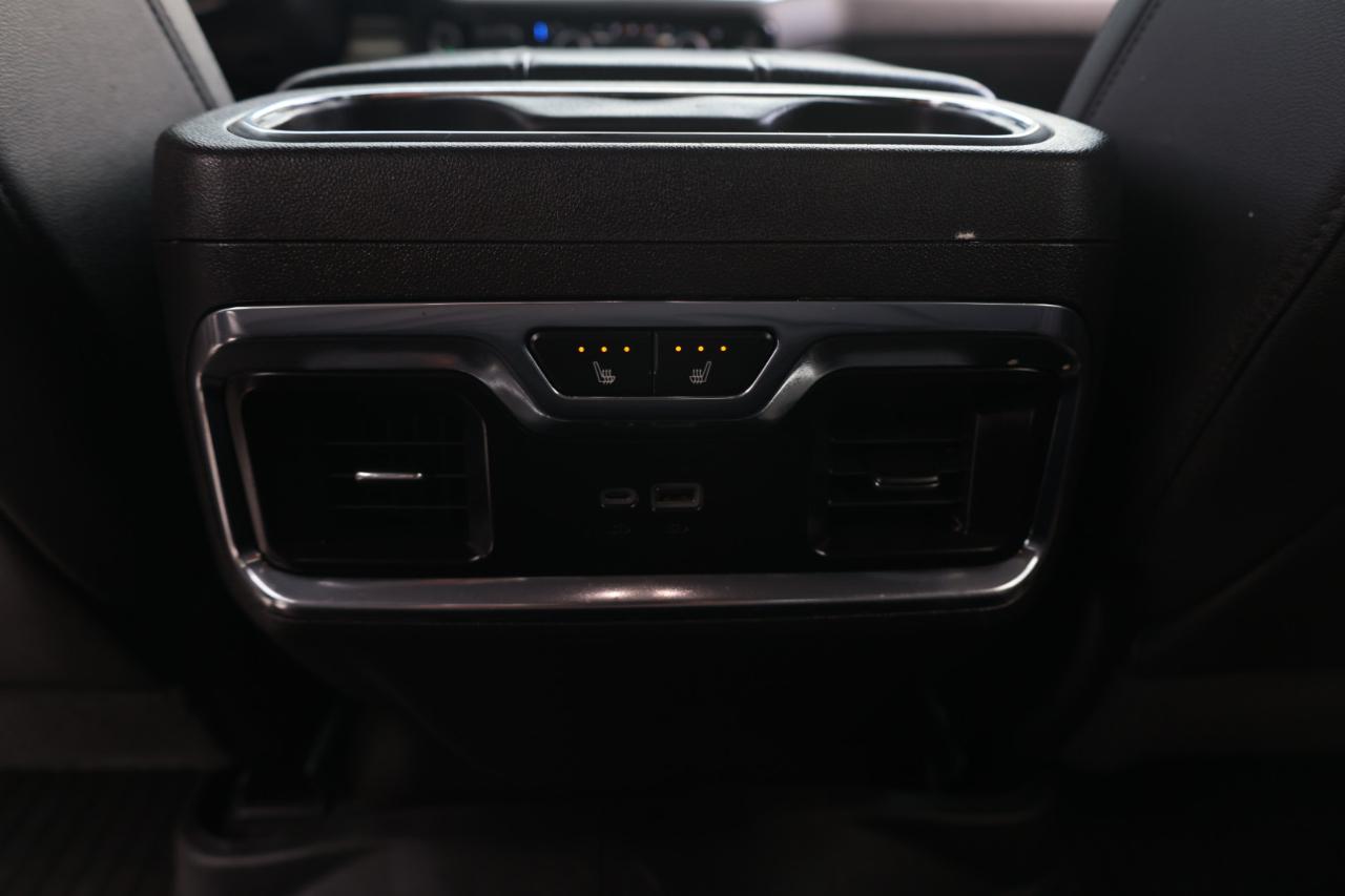 Chevrolet Silverado 1500 LTZ Crew Cab 4WD 2024