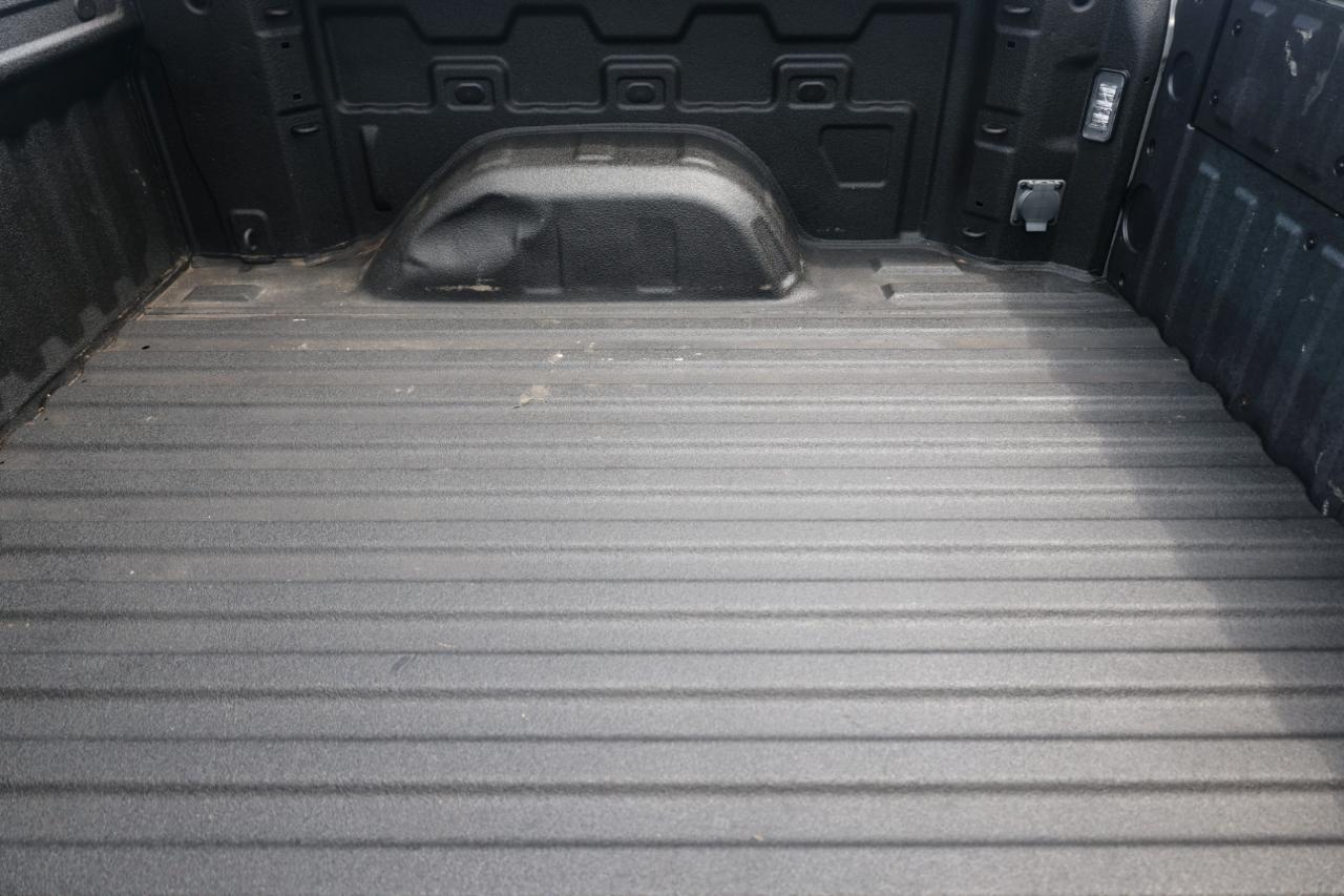Chevrolet Silverado 1500 LTZ Crew Cab 4WD 2024