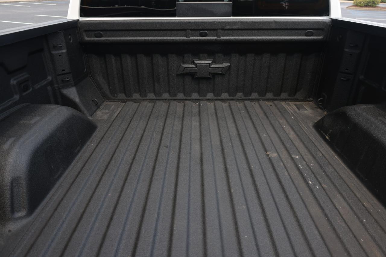 Chevrolet Silverado 1500 LTZ Crew Cab 4WD 2024