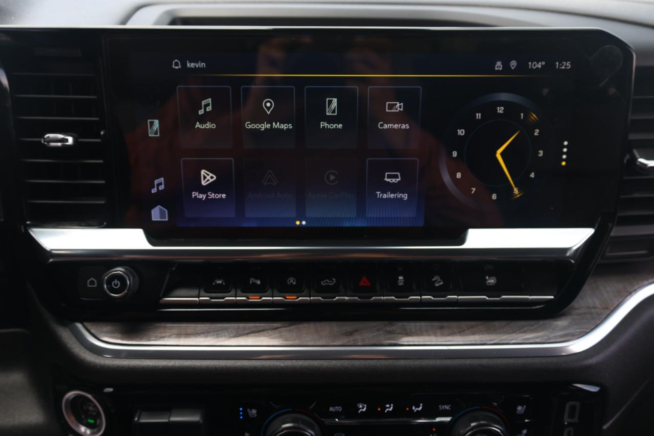 Chevrolet Silverado 1500 LTZ Crew Cab 4WD 2024