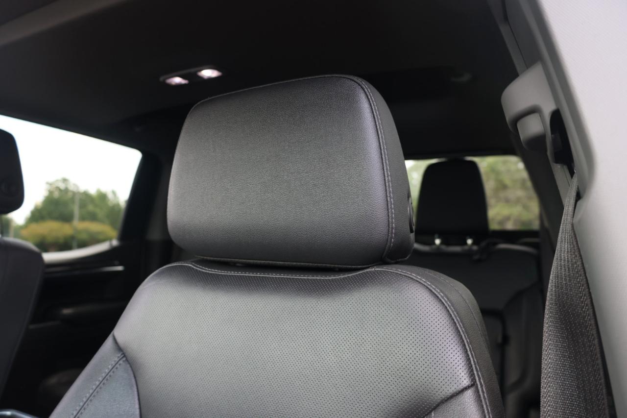 Chevrolet Silverado 1500 LTZ Crew Cab 4WD 2024
