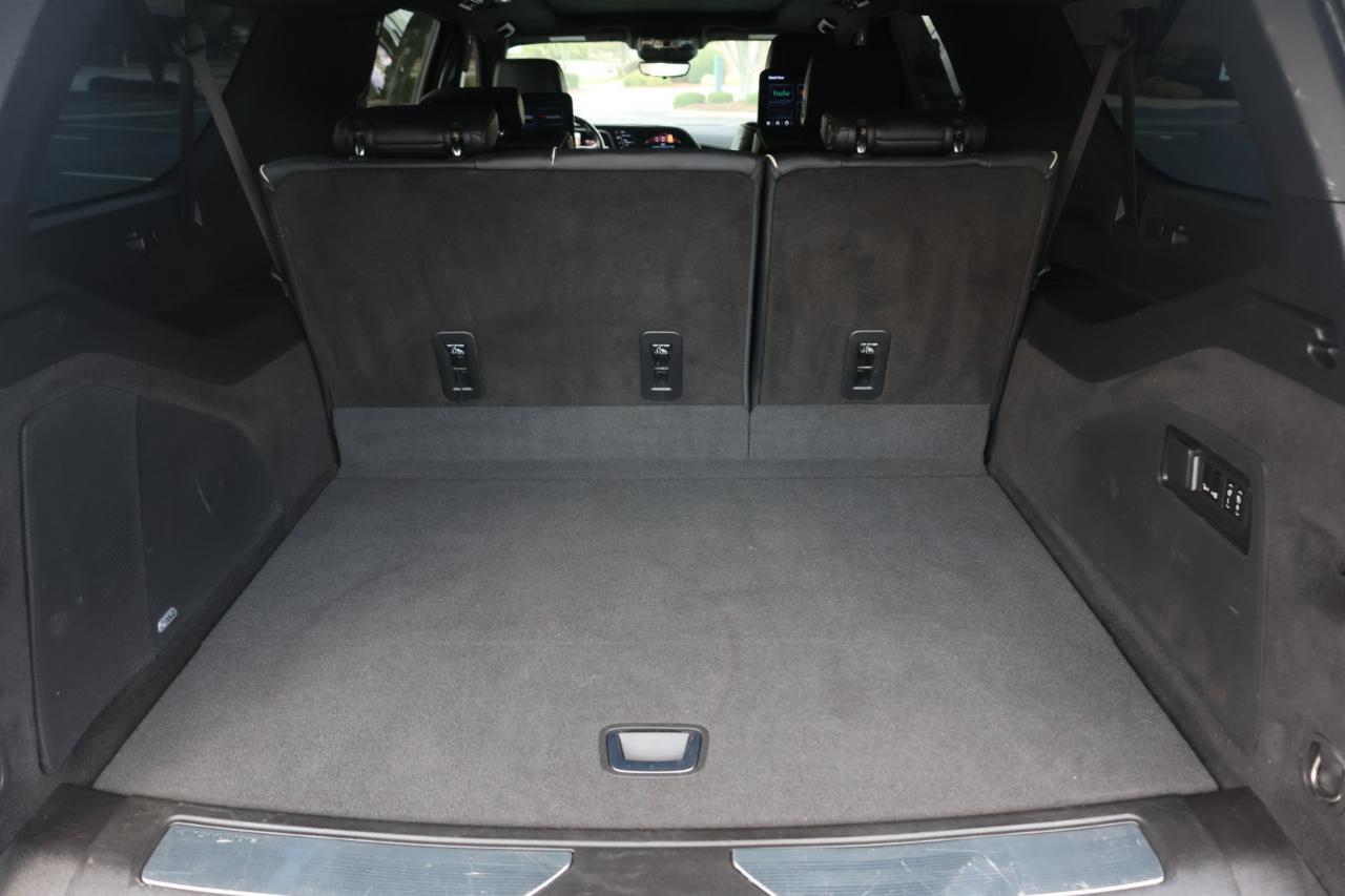 Cadillac Escalade ESV Premium Luxury 4WD 2023