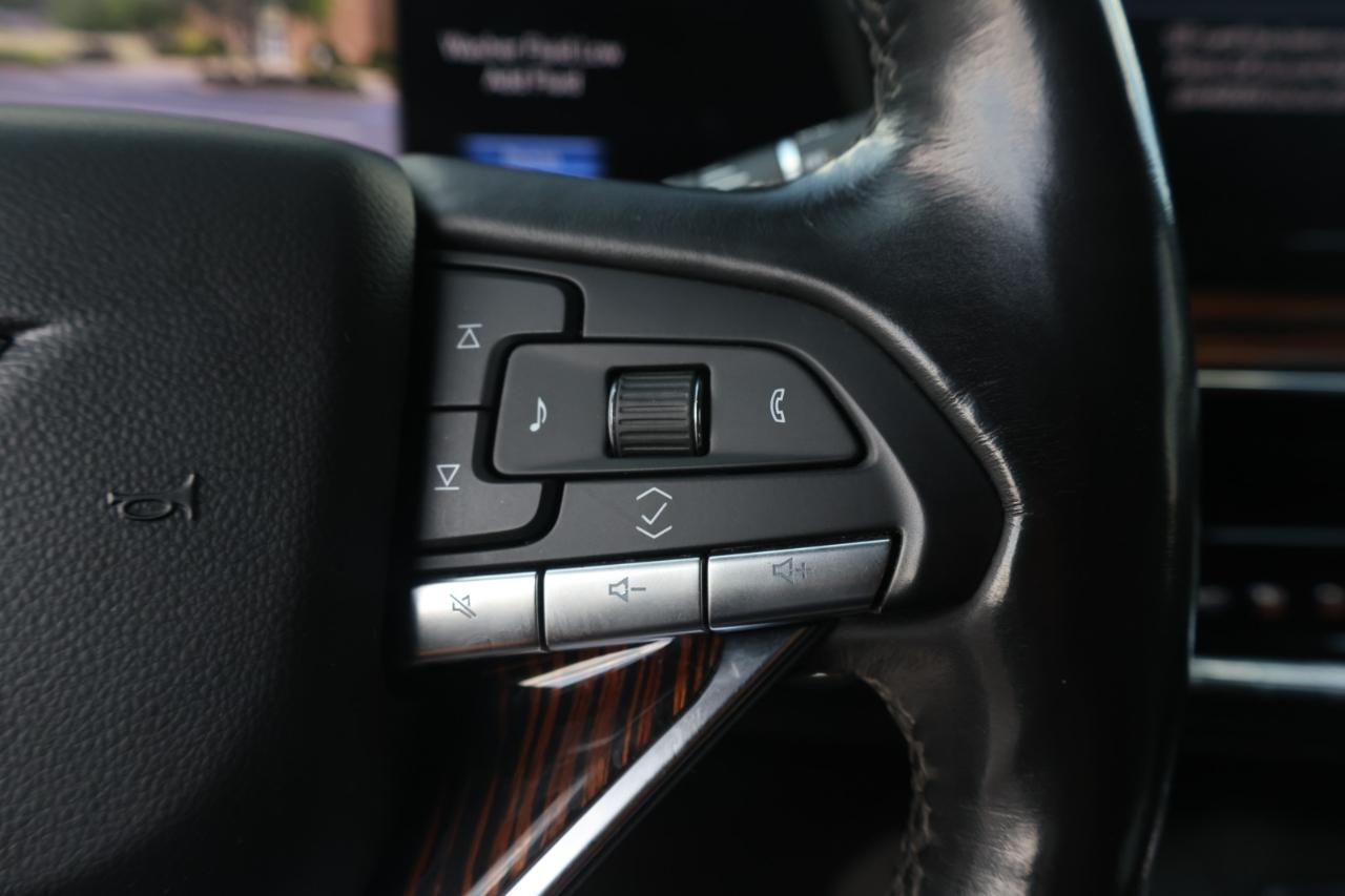 Cadillac Escalade ESV Premium Luxury 4WD 2023