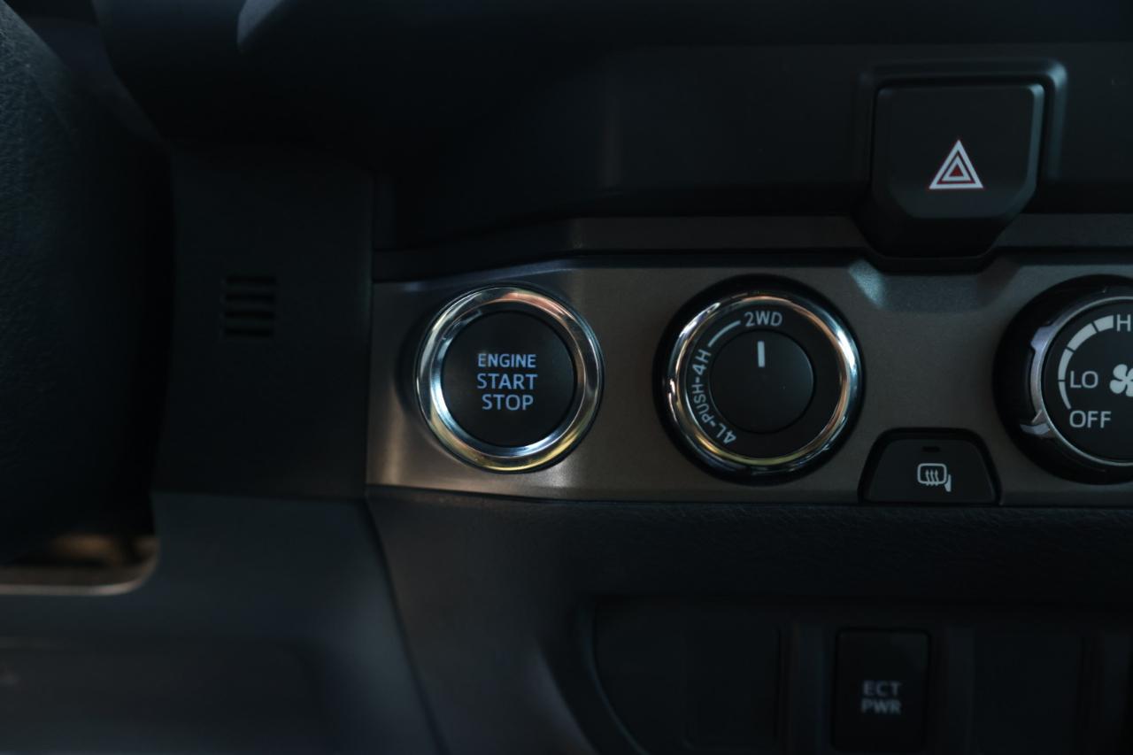 Toyota Tacoma TRD Off Road Double Cab 6' Bed V6 4x4 AT (Natl) 2020