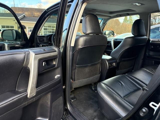 Toyota 4Runner 4WD 4dr V6 Limited (Natl) 2012