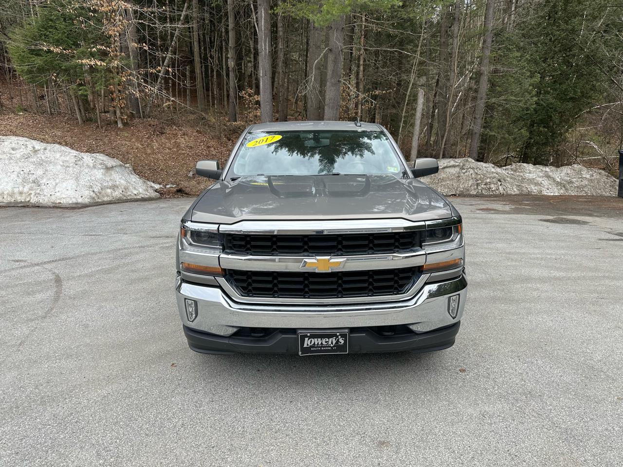 Chevrolet Silverado 1500 4WD Double Cab 143.5" LT w/1LT 2017