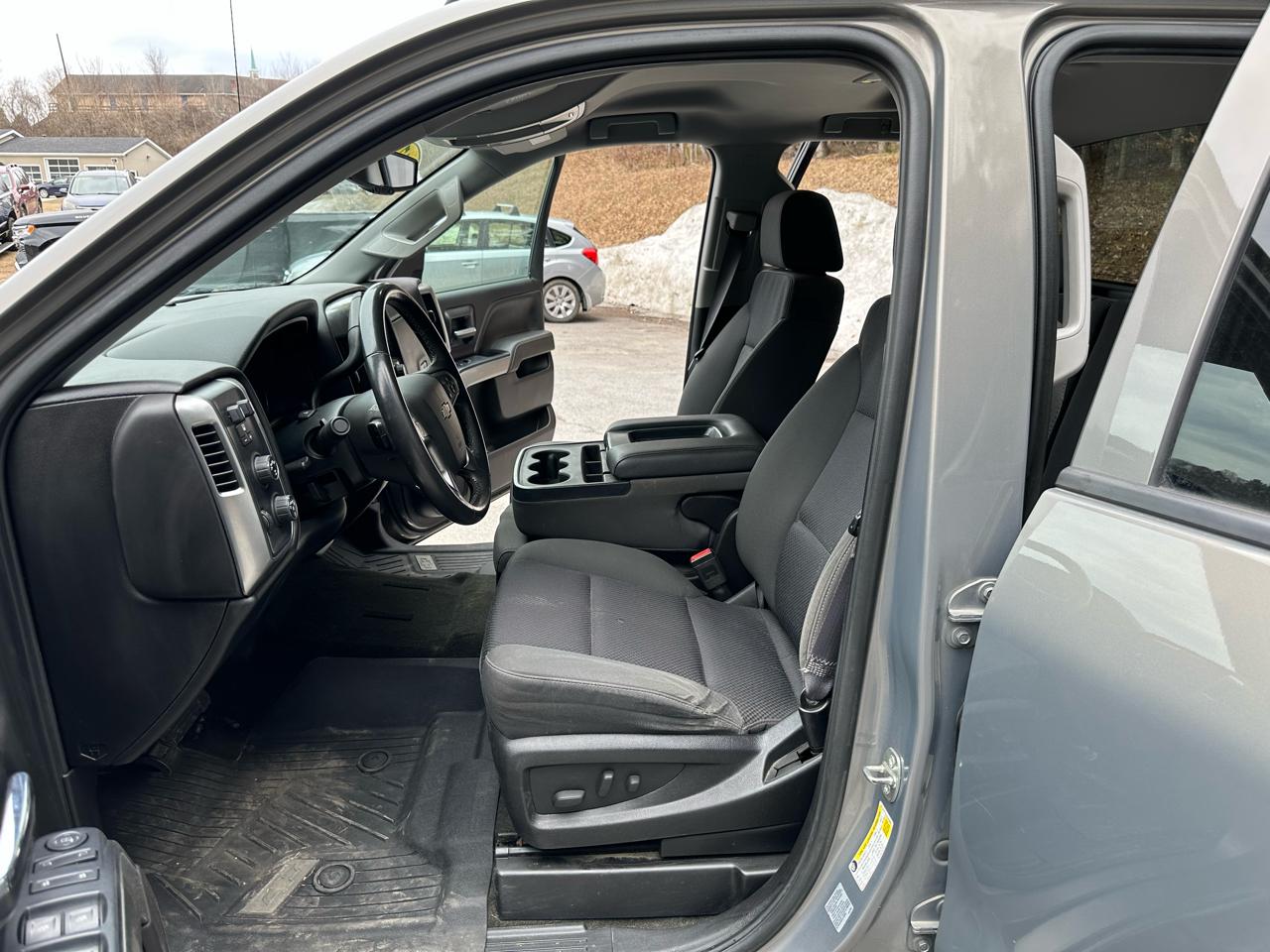 Chevrolet Silverado 1500 4WD Double Cab 143.5" LT w/1LT 2017