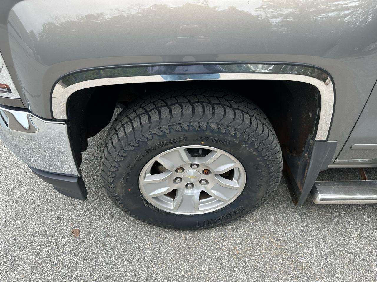Chevrolet Silverado 1500 4WD Double Cab 143.5" LT w/1LT 2017