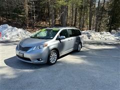 2016 Toyota Sienna 