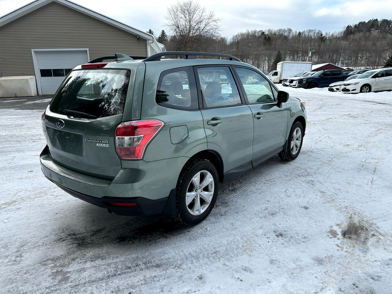 Subaru Forester 4dr CVT 2.5i PZEV 2016