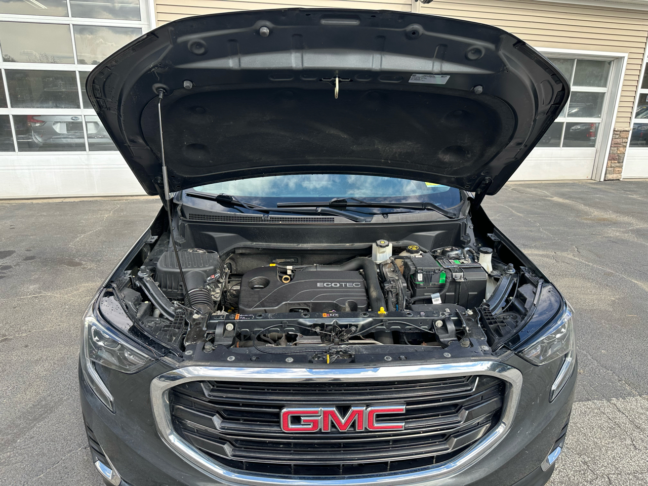 GMC Terrain AWD 4dr SLE 2018 GMC Terrain AWD 4dr SLE 2018