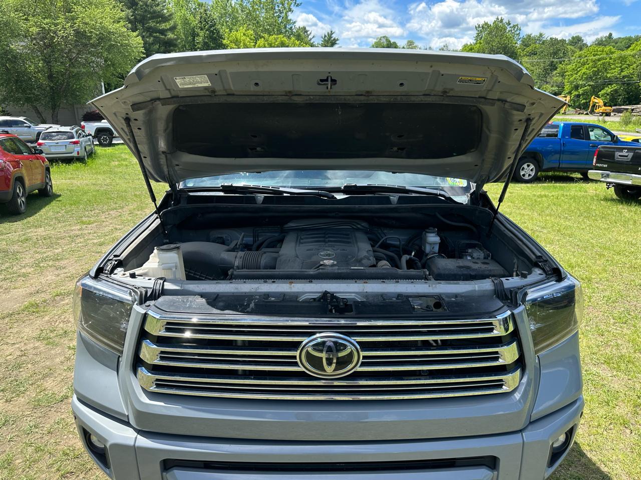 Toyota Tundra 4WD TRD Pro CrewMax 5.5' Bed 5.7L (Natl) 2020