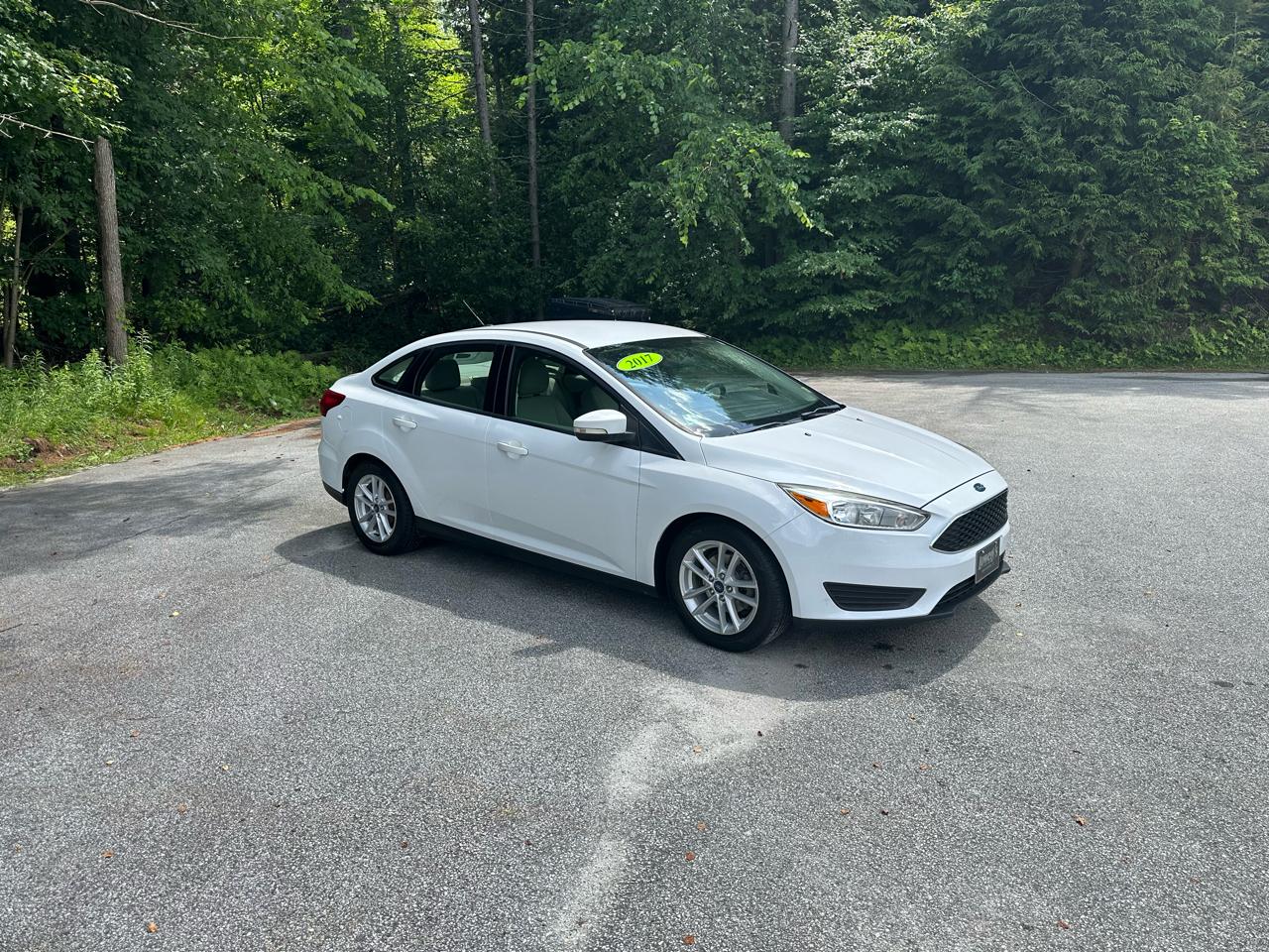 Ford Focus SE Sedan 2017