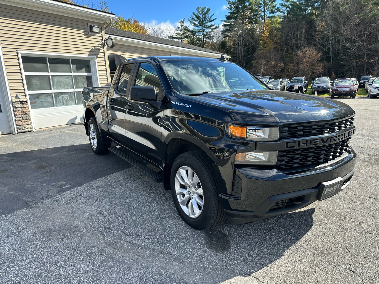Chevrolet Silverado 1500 4WD Double Cab 147" Custom 2021 Chevrolet Silverado 1500 4WD Double Cab 147" Custom 2021