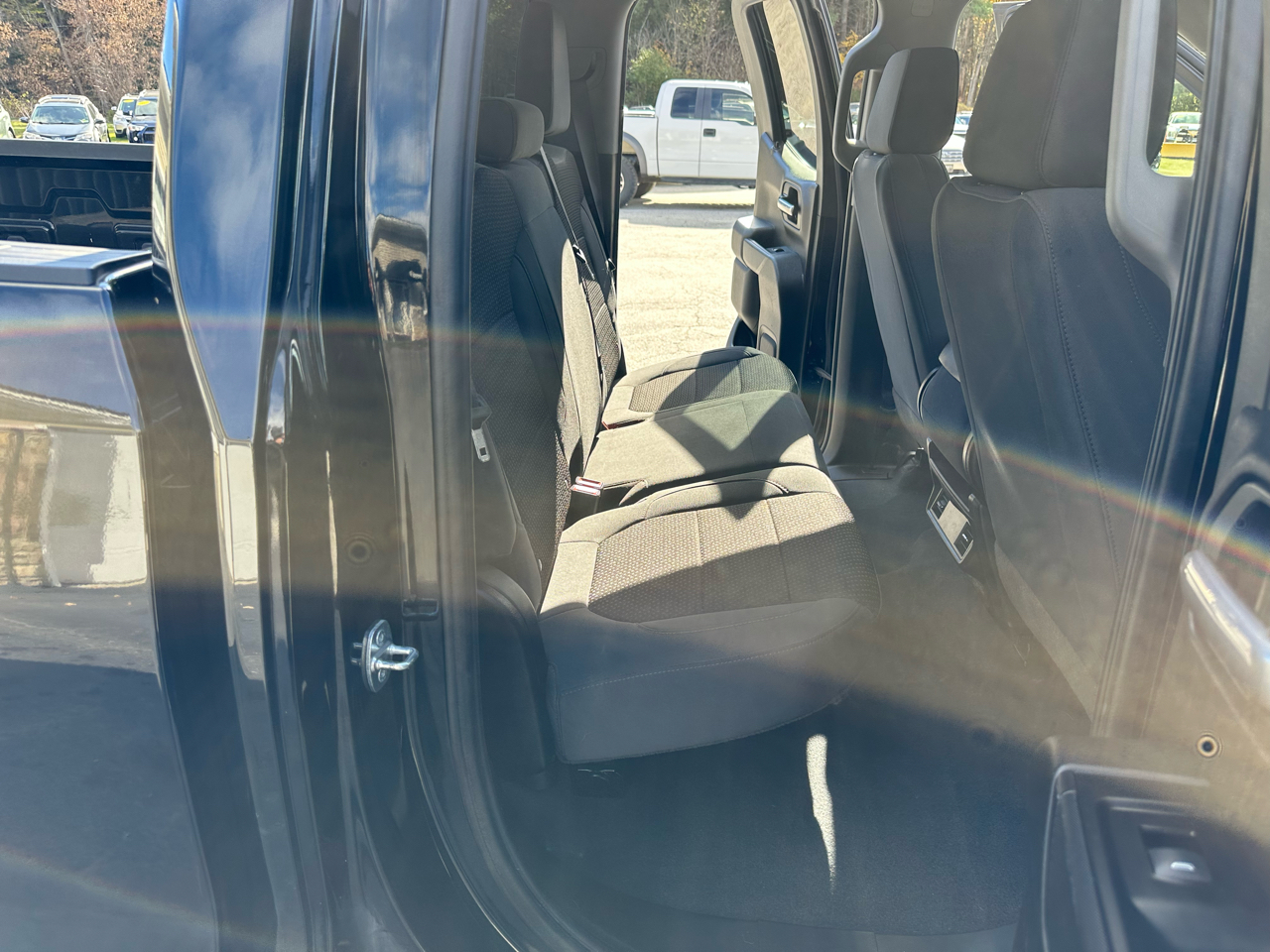 Chevrolet Silverado 1500 4WD Double Cab 147" Custom 2021 Chevrolet Silverado 1500 4WD Double Cab 147" Custom 2021