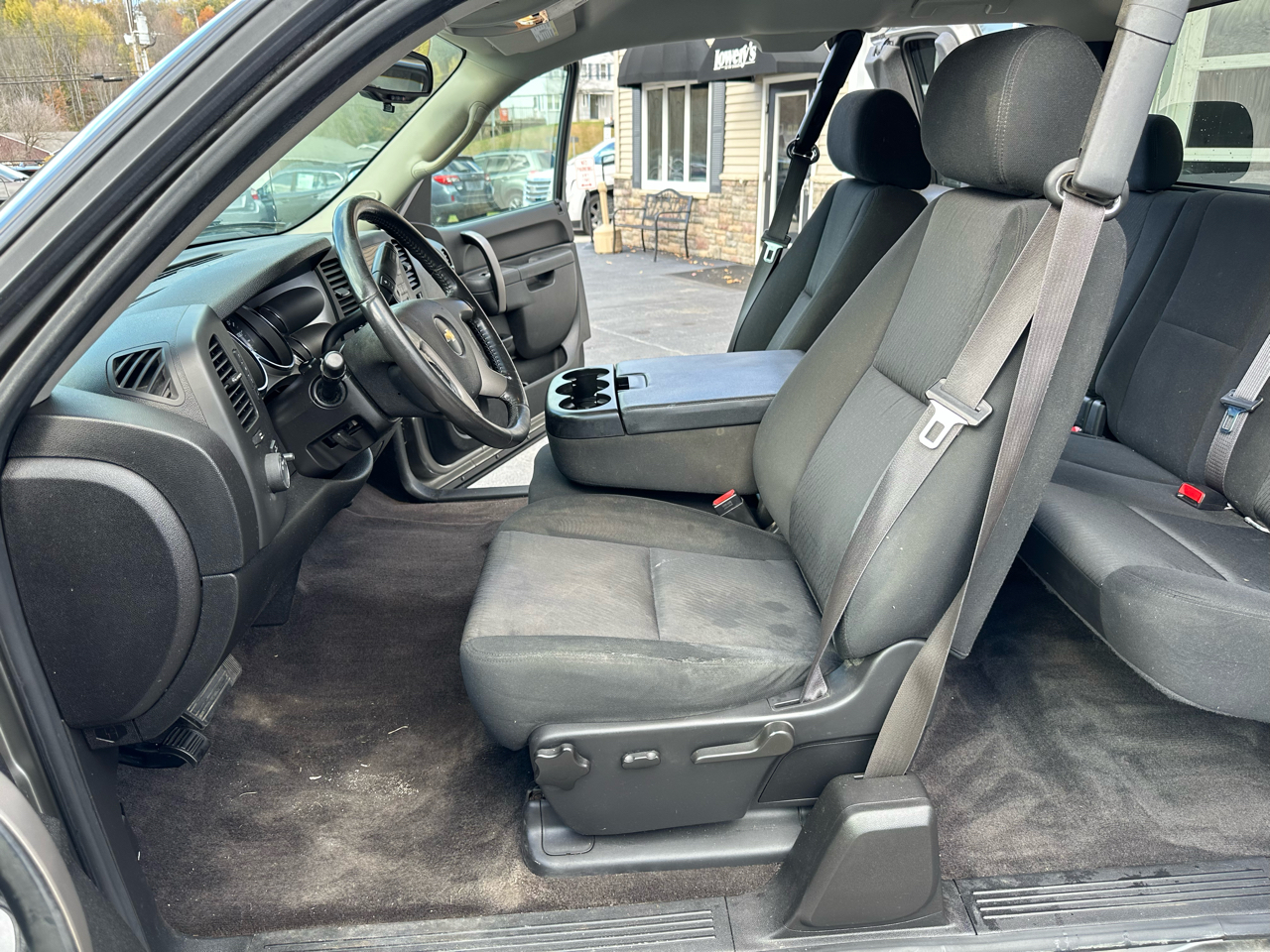 Chevrolet Silverado 1500 4WD Ext Cab 143.5" LT 2013 Chevrolet Silverado 1500 4WD Ext Cab 143.5" LT 2013