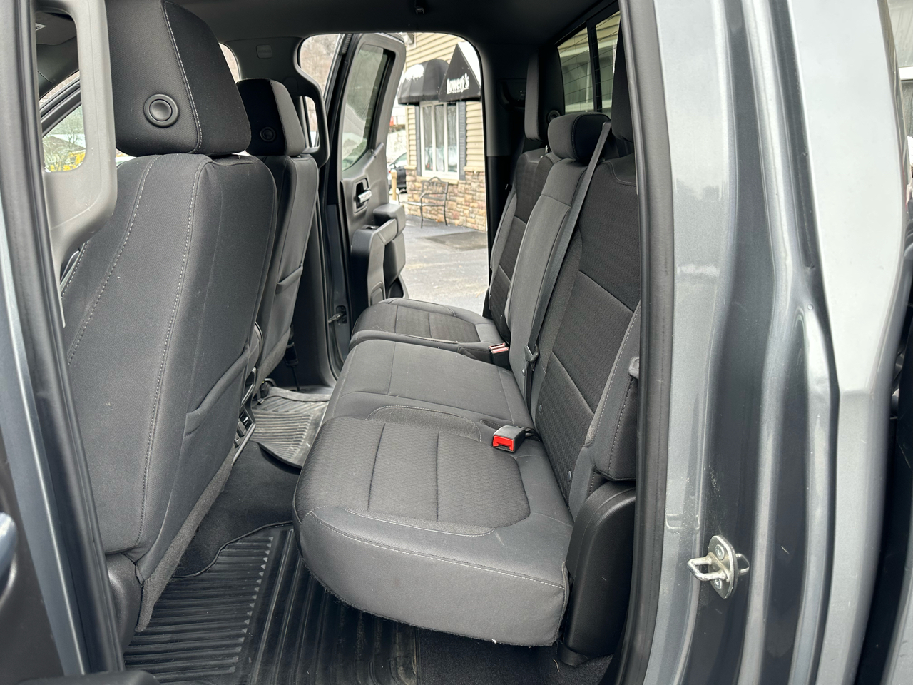 Chevrolet Silverado 1500 4WD Double Cab 147" LT 2019