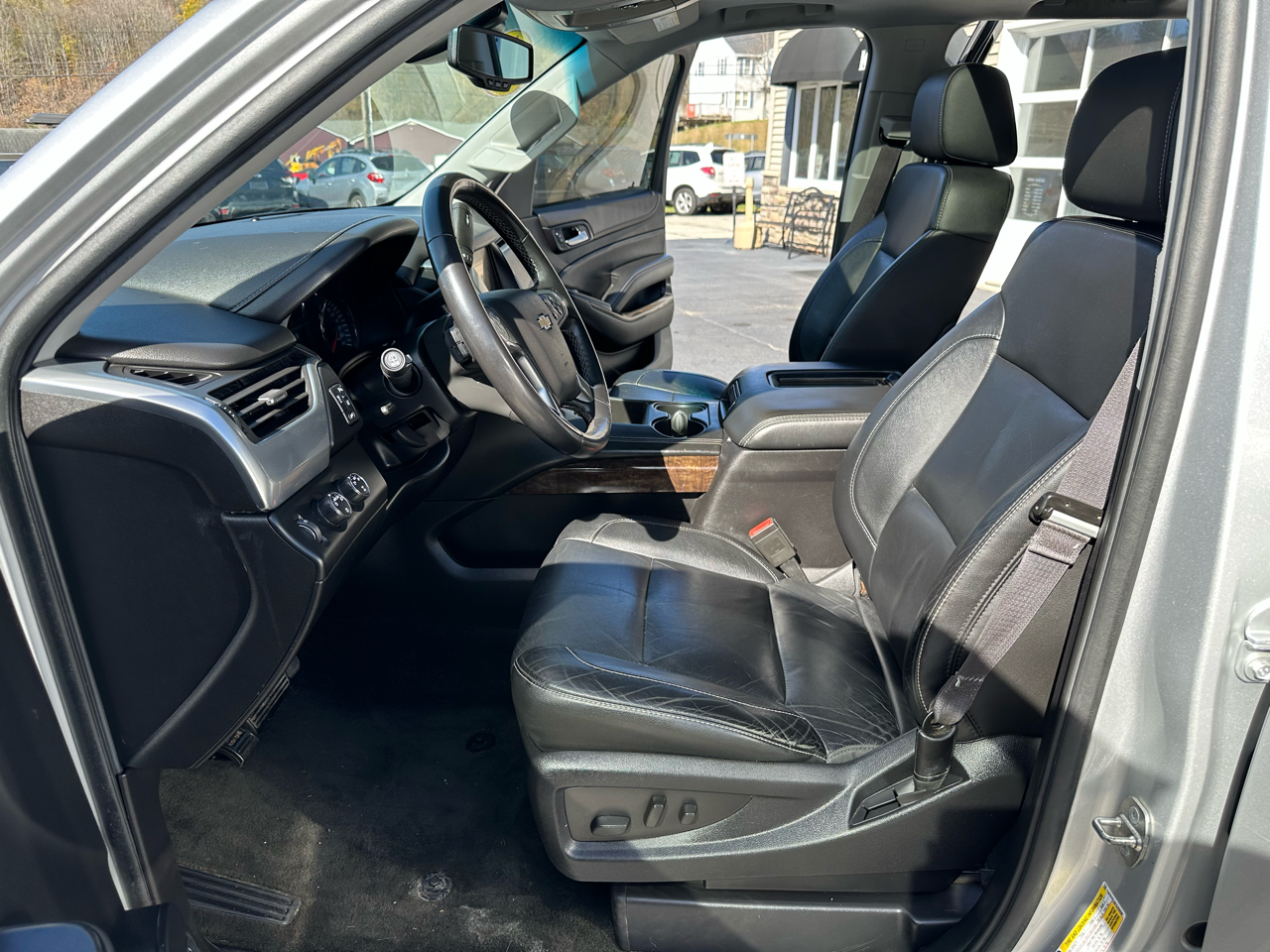 Chevrolet Tahoe 4WD 4dr LT 2015 Chevrolet Tahoe 4WD 4dr LT 2015