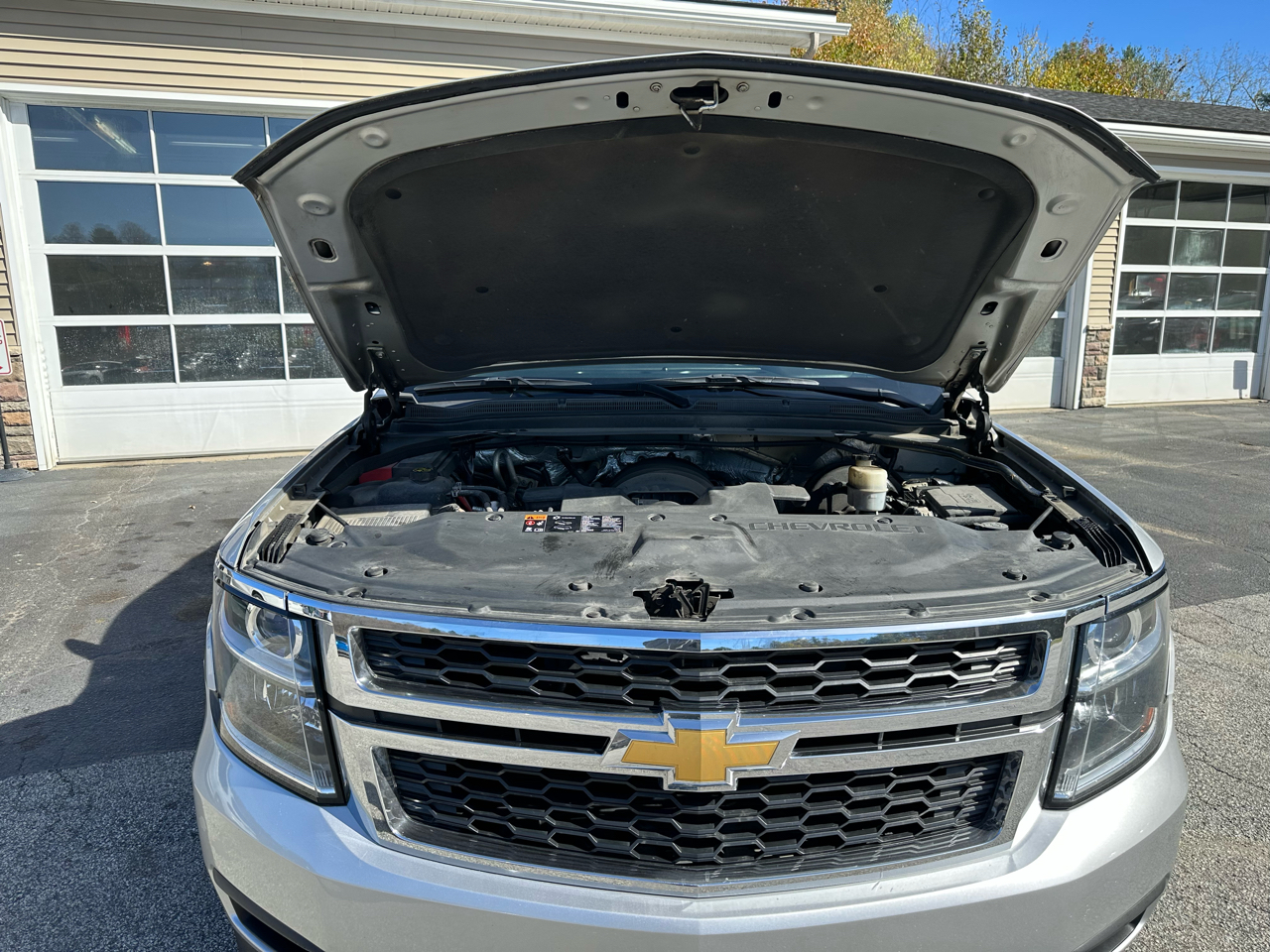 Chevrolet Tahoe 4WD 4dr LT 2015 Chevrolet Tahoe 4WD 4dr LT 2015