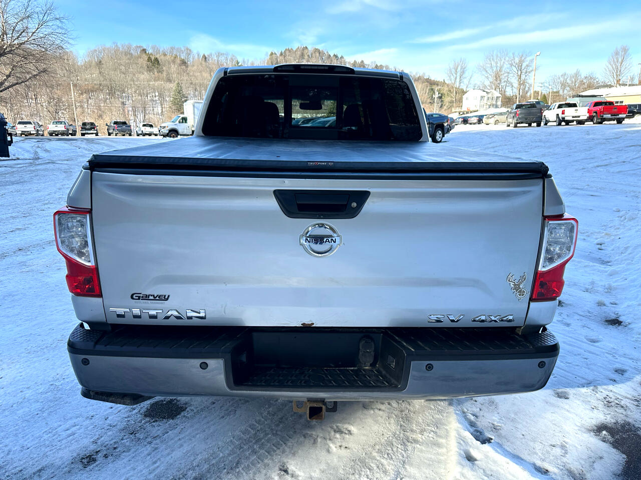 Nissan Titan 4x4 Crew Cab SV 2018