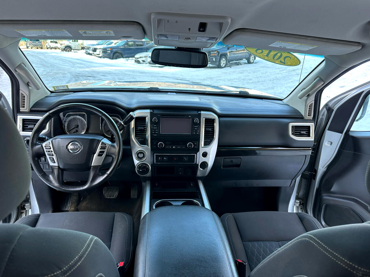 Nissan Titan 4x4 Crew Cab SV 2018