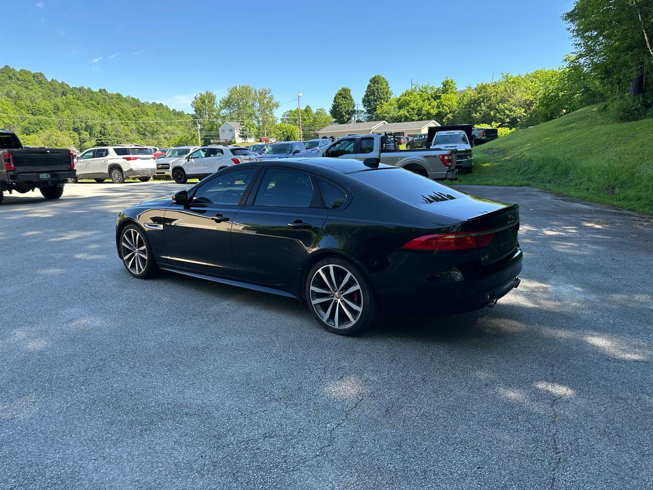 Jaguar XF 4dr Sdn S RWD 2016