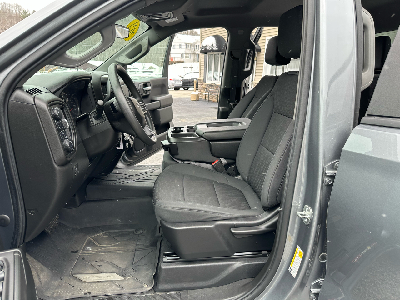 Chevrolet Silverado 1500 4WD Crew Cab 147" Custom Trail Boss 2021