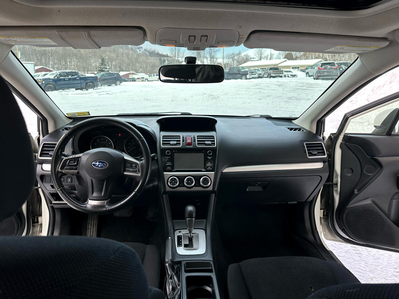 Subaru Impreza Sedan 4dr CVT 2.0i Premium 2015