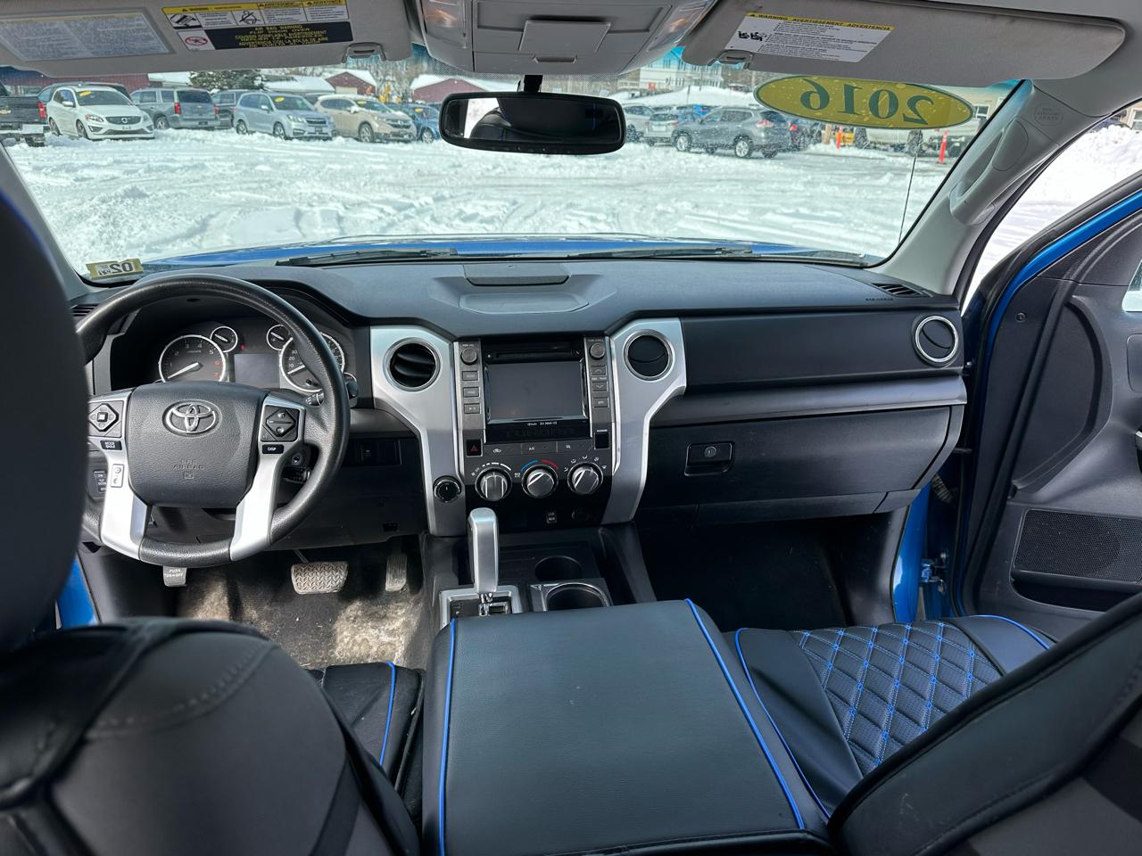 Toyota Tundra 4WD Truck Double Cab 4.6L V8 6-Spd AT SR5 (Natl) 2016