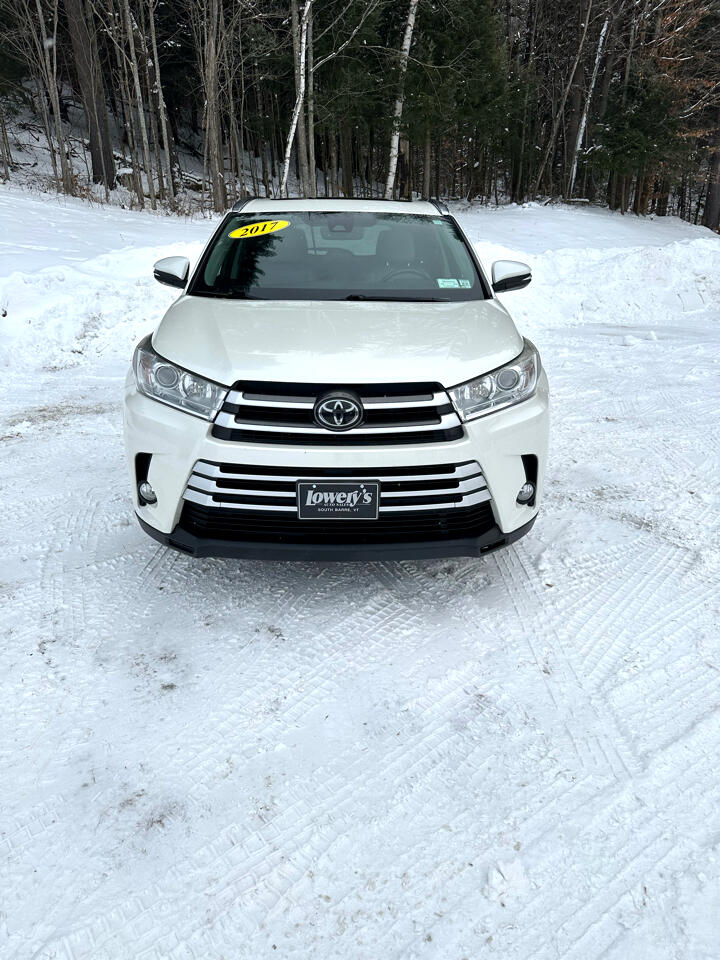 Toyota Highlander XLE V6 AWD (Natl) 2017