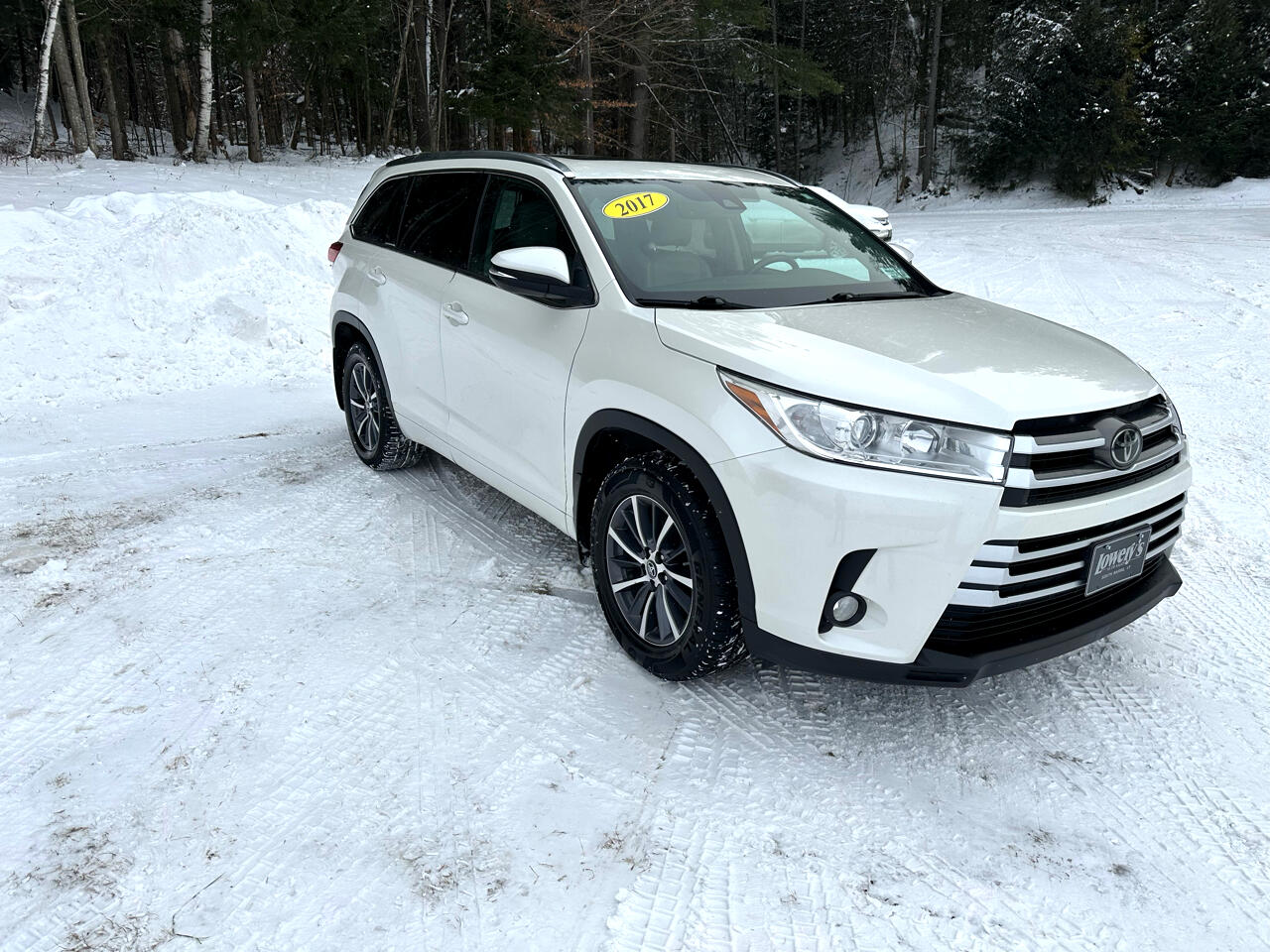 Toyota Highlander XLE V6 AWD (Natl) 2017