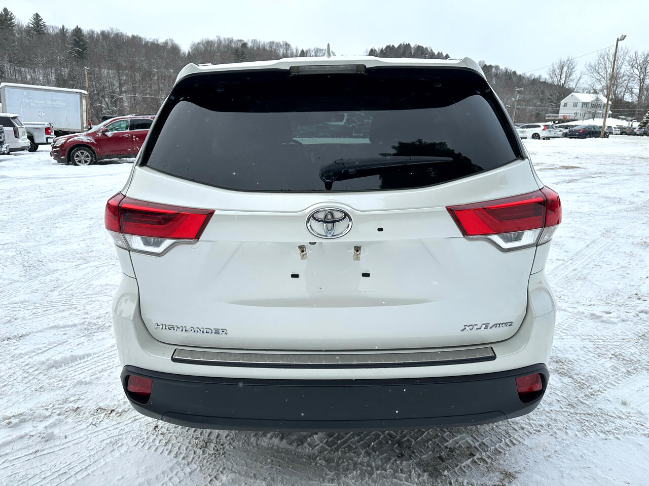 Toyota Highlander XLE V6 AWD (Natl) 2017