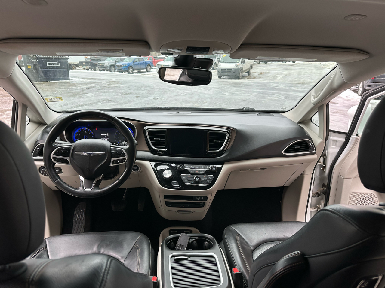 Chrysler Pacifica Touring-L Plus FWD 2017